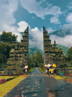 handara gate north bali fullday tour baliwonderstour